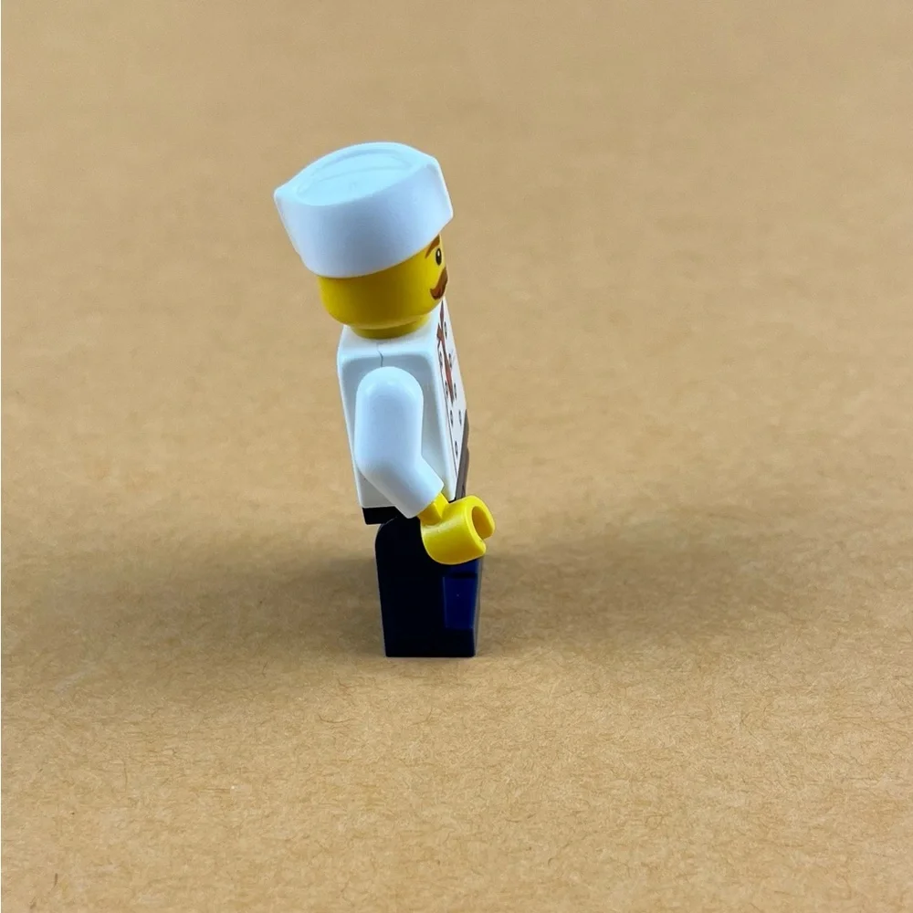 LEGO Town City Hot Dog Vendor Chef Minifigure 2